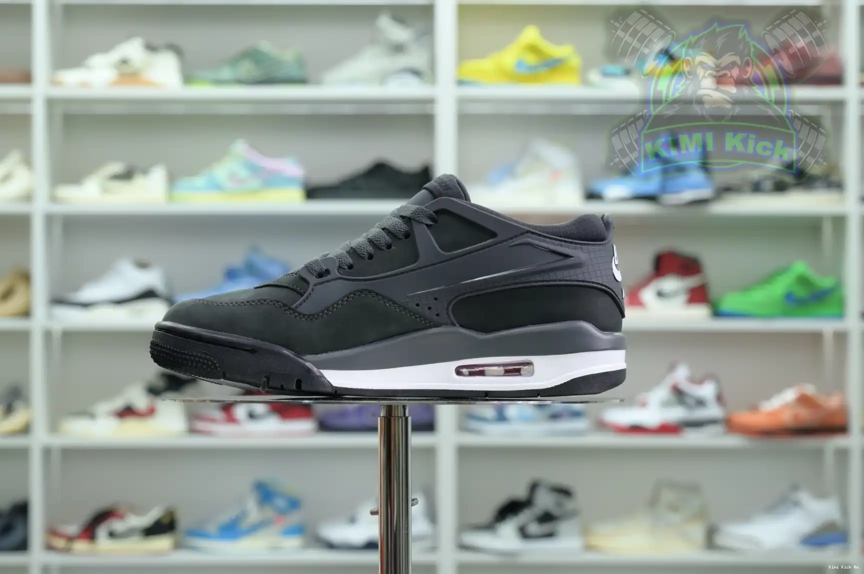 x Sylvester Air Jordan RM “Anthracite” Kimikick Nigel SP Jordan 4 0528